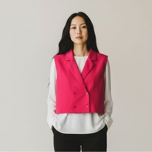 Chic Pink Sleeveless Blazer Top